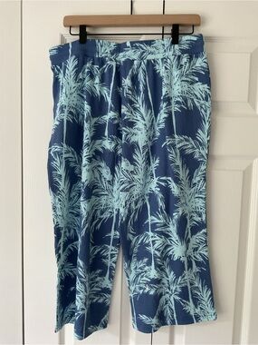 Kim Gravel Blue Palm Print Wide-Leg Cropped Pants